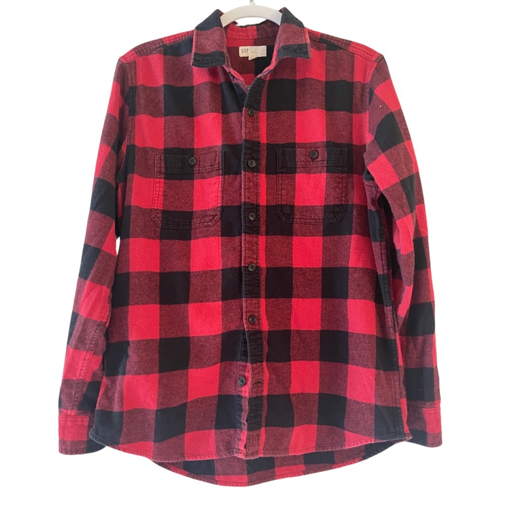 Grunge style Gap Buffalo Plaid flannel button down shirt size medium